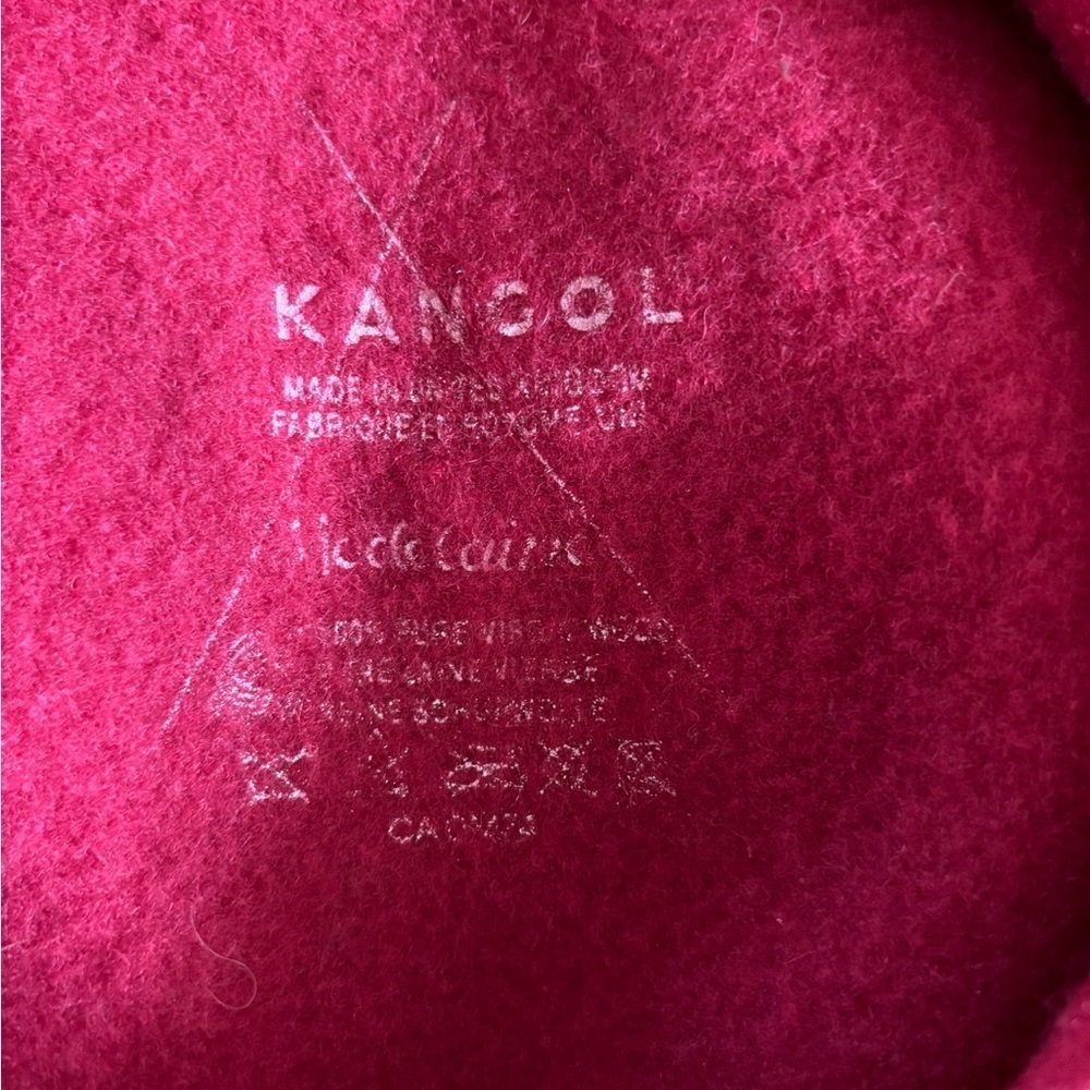 Kangol Modelaine She Wore A Raspberry Beret 100% Virgin Wool Dk Pink OS UK - Picture 5 of 5